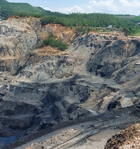 Quảng Ninh: Xử phạt Công ty than Hòn Gai do vi phạm về đất đai
