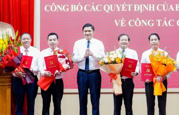 Nghệ An luân chuyển hai lãnh đạo sở về công tác tại xã Kim Bảng