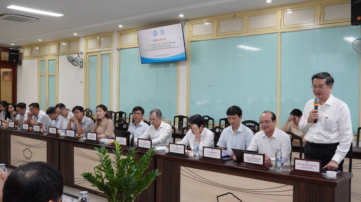 Tp. Huế: Hợp tác Viện - Trường, chuẩn hoá đào tạo vì nguồn nhân lực y tế chất lượng cao