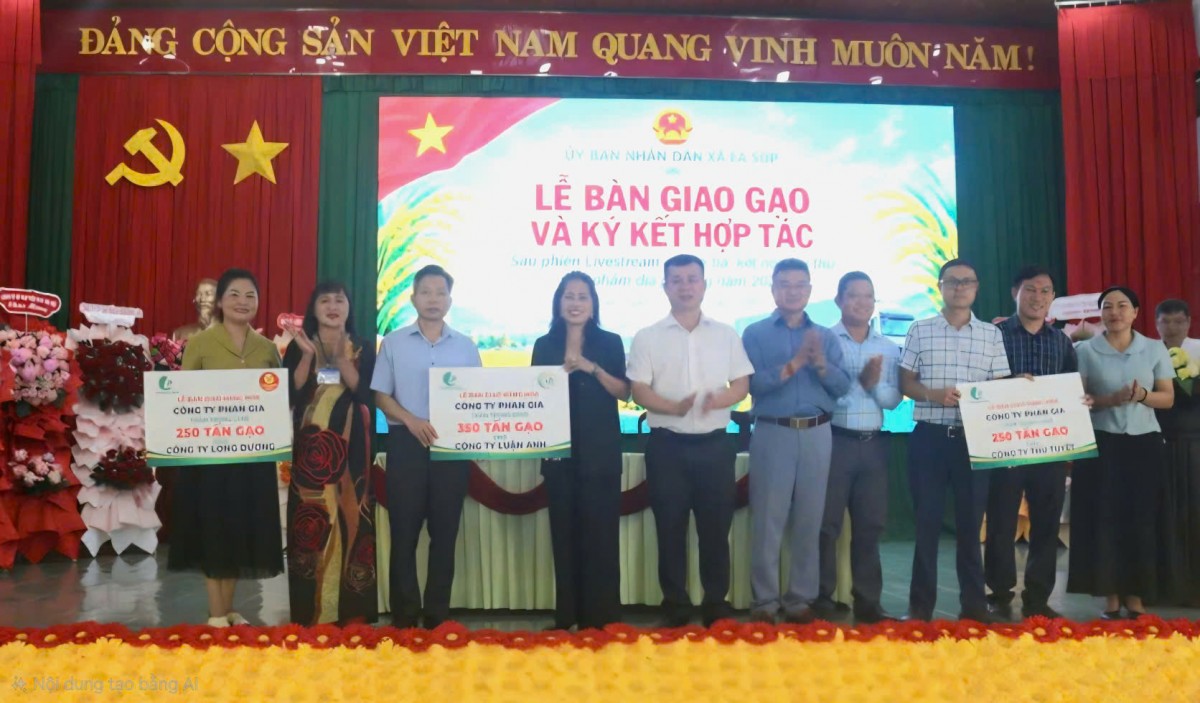 Đắk Lắk: Xã Ea Súp kết nối tiêu thụ khoảng 850 tấn gạo ST24, ST25 sau phiên livestream