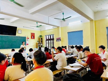 Hải Phòng: Công khai đường dây nóng, quyết liệt xử lý lạm thu và dạy thêm trái phép