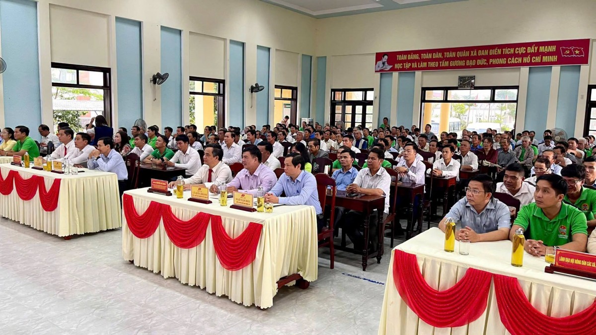 Nông dân thành phố Huế thi đua sản xuất giỏi, chung sức giảm nghèo bền vững