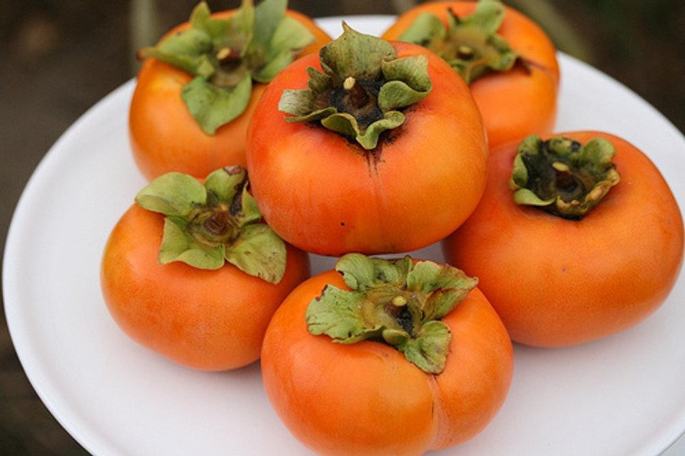Mẹo ăn quả hồng ngon không lo đầy bụng hay tắc ruột