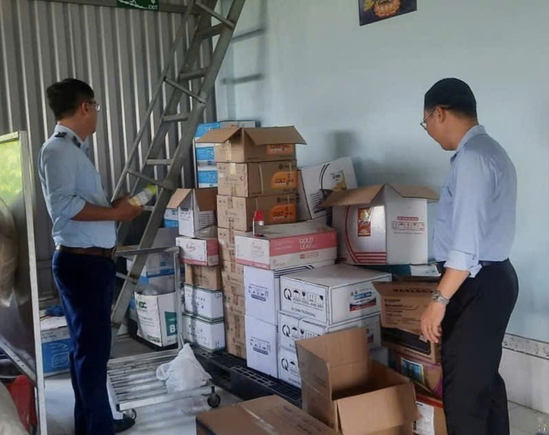 Đồng Tháp: Phát hiện hộ kinh doanh bán phân bón giả