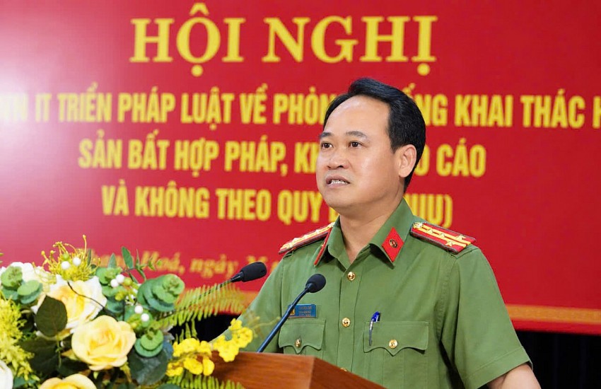 Đại tá Lê Ngọc Anh, Phó Giám đốc Công an tỉnh phát biểu tại Hội nghị