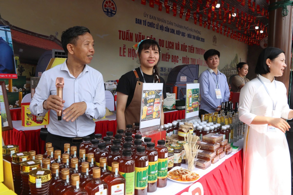 Khai mạc Tuần Văn hóa - Thương mại Côn Sơn - Kiếp Bạc 2026