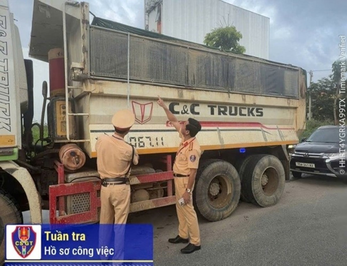 Huế: Tuyên truyền chấp hành pháp luật giao thông, không đánh đổi an toàn vì lợi nhuận