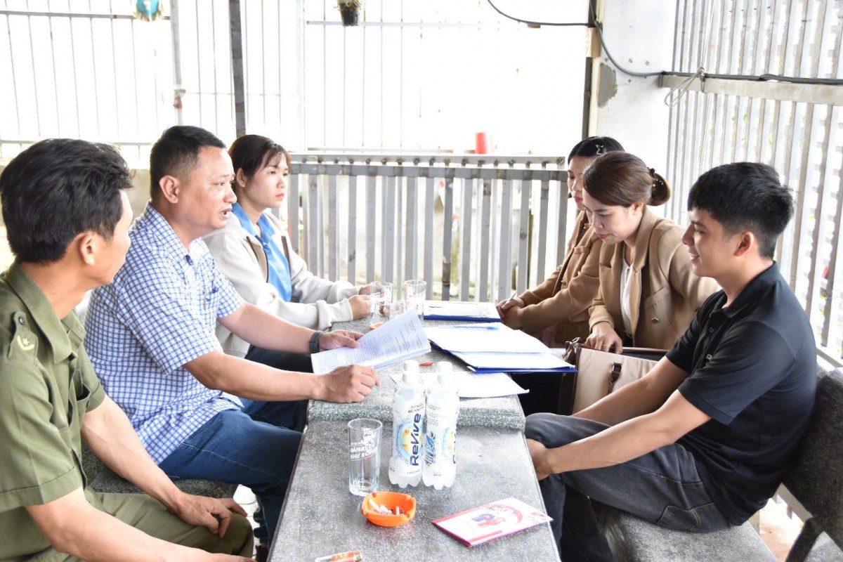 Ea Kar đẩy mạnh tuyên truyền, tăng cường kiểm tra, quản lý chăn nuôi trên địa bàn 2026