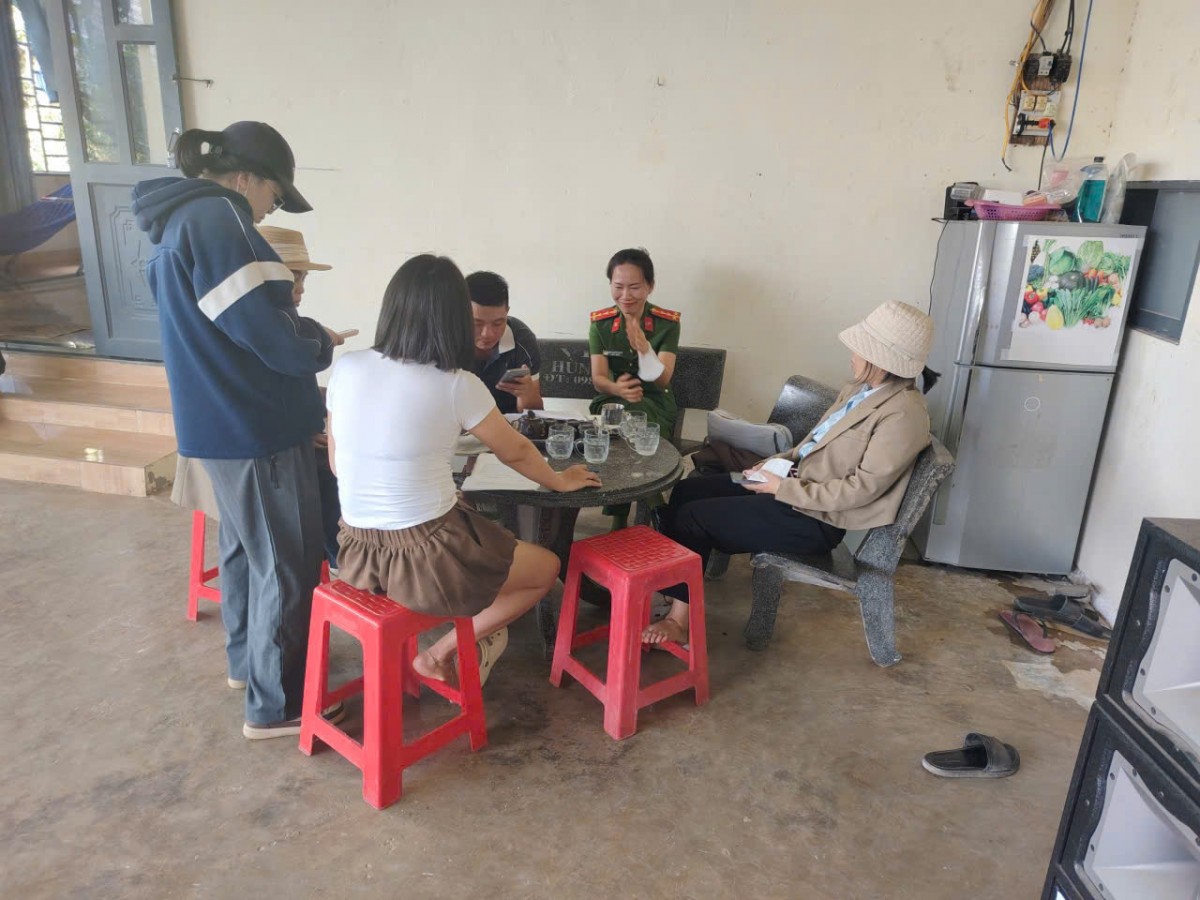 Ea Kar đẩy mạnh tuyên truyền, tăng cường kiểm tra, quản lý chăn nuôi trên địa bàn 2026