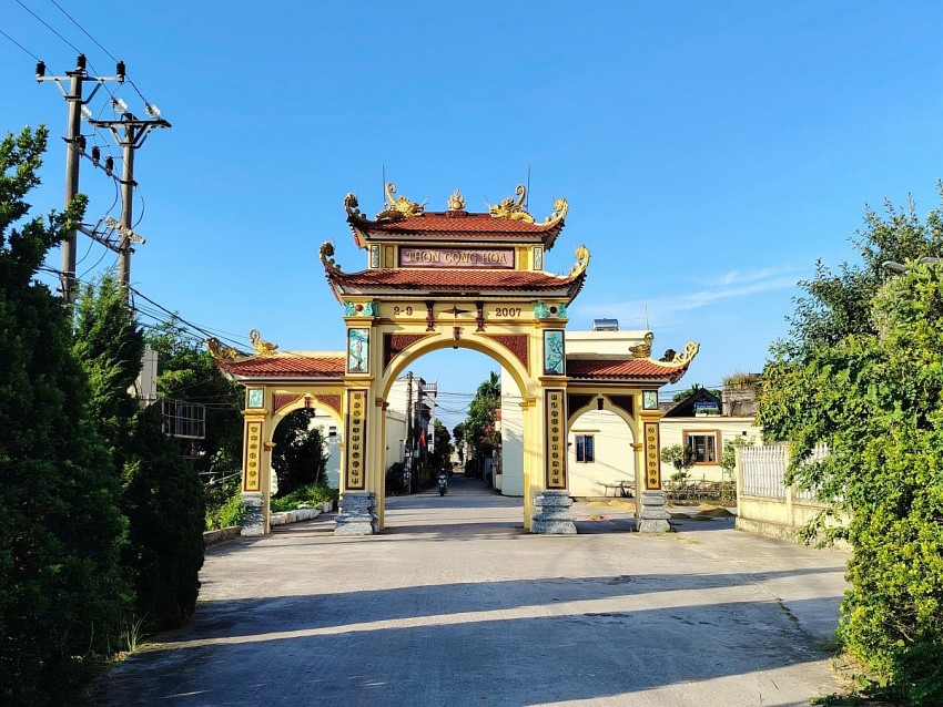 Hưng Yên hối hả thu hoạch vụ Hè Thu 2026