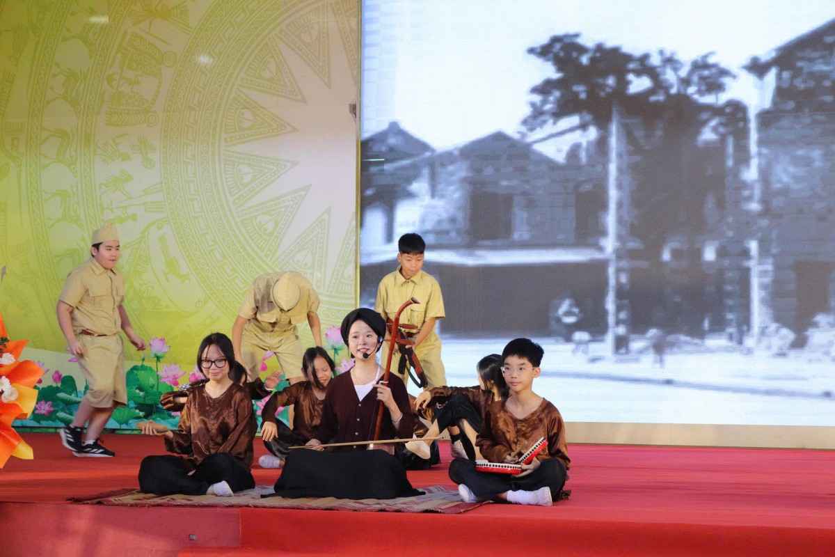 Từ chiếc mũ rơm đến AI: Hành trình học tập không ngừng ở Phường Cầu Giấy - Thành phố Hà Nội