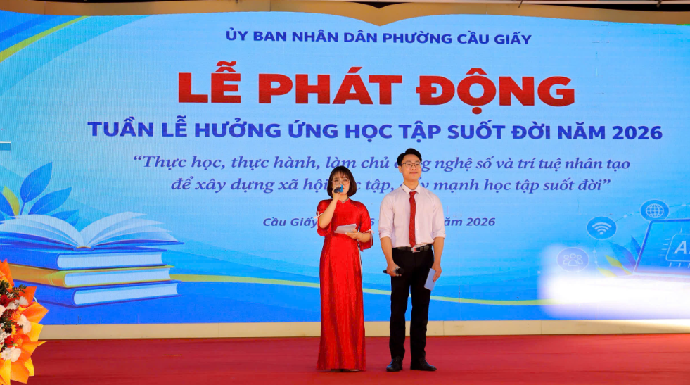 Từ chiếc mũ rơm đến AI: Hành trình học tập không ngừng ở Phường Cầu Giấy - Thành phố Hà Nội