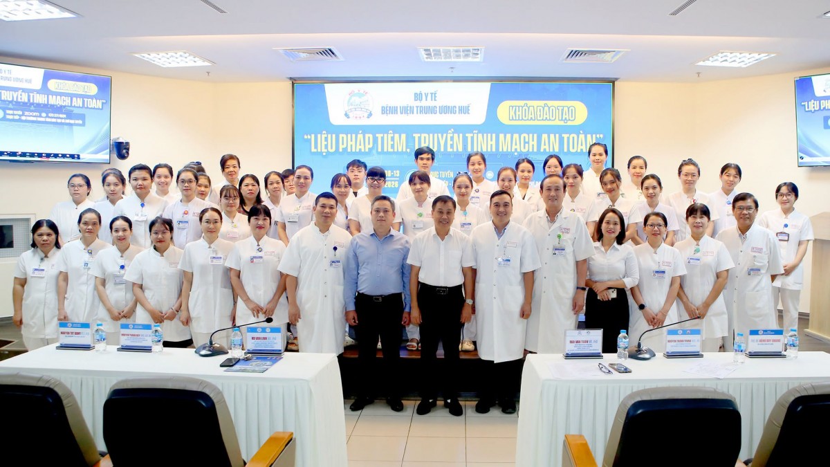 BVTW Huế: Chuẩn hóa an toàn tiêm truyền vì người bệnh hướng tới chuẩn Quốc tế JCI