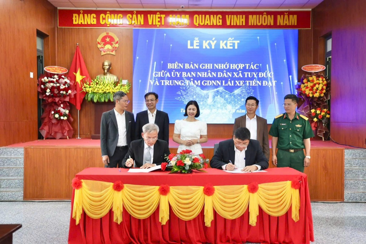 Lâm Đồng: Tuy Đức gặp mặt doanh nghiệp, kết nối thu hút đầu tư Lâm Đồng: Tuy Đức gặp mặt doanh nghiệp, kết nối thu hút đầu tư