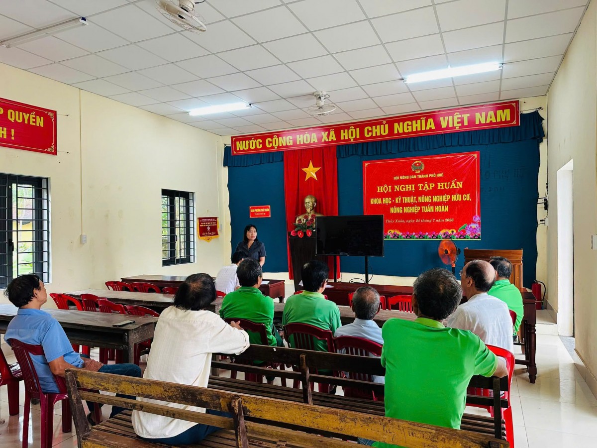 Hội Nông dân Huế thúc đẩy ứng dụng khoa học kỹ thuật trong trồng thanh trà