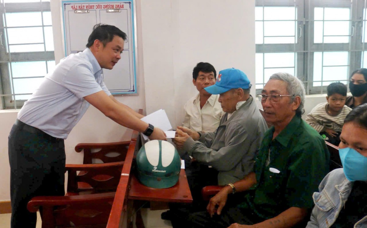 Chủ tịch UBND tỉnh Đắk Lắk chỉ đạo tháo gỡ khó khăn, để thúc đẩy phát triển xã Ea Ly