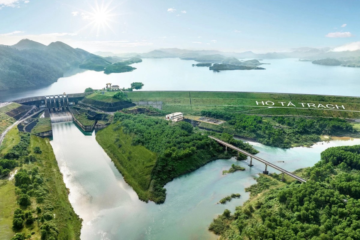 Hồ Tả Trạch và định hướng nâng cấp hồ chứa, tăng năng lực điều tiết lũ trên lưu vực sông Hương.