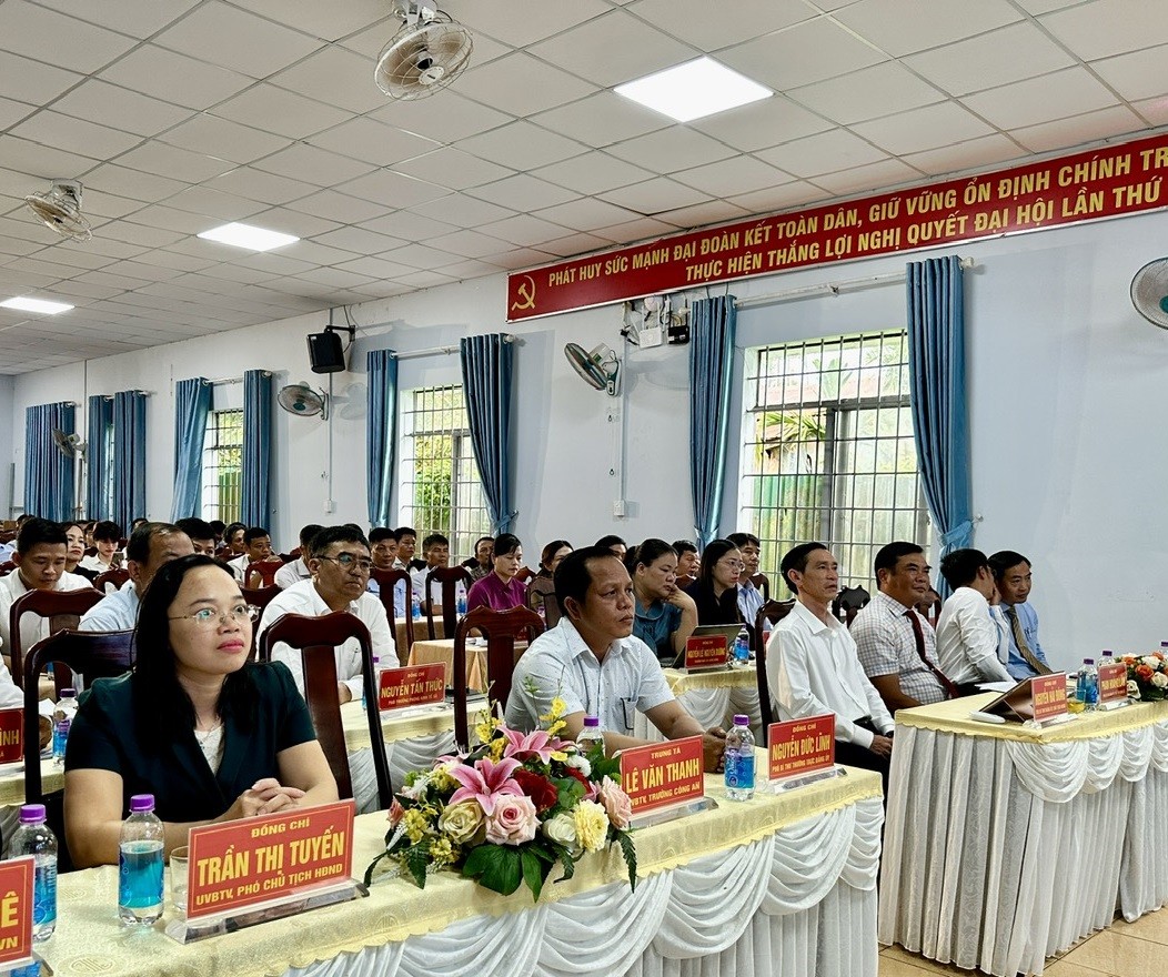 Đắk Lắk: Xã Pơng Drang chia sẻ, đồng hành cùng doanh nghiệp phát triển