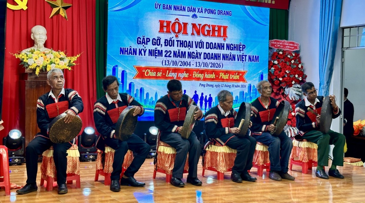 Đắk Lắk: Xã Pơng Drang chia sẻ, đồng hành cùng doanh nghiệp phát triển