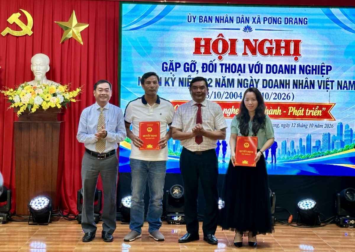 Đắk Lắk: Xã Pơng Drang chia sẻ, đồng hành cùng doanh nghiệp phát triển