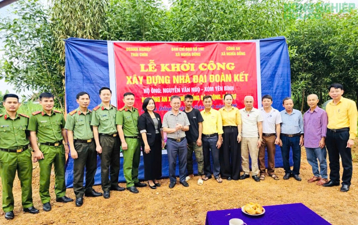 Nghĩa Đồng: Khởi công xây dựng, sửa chữa nhà ở cho hộ khó khăn và bàn giao nhà Đại đoàn kết