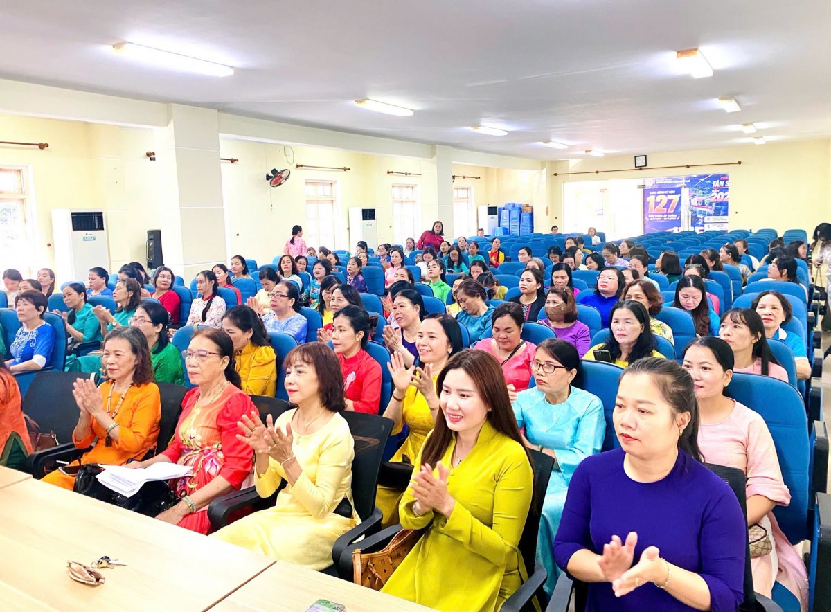 Huế tăng cường bảo vệ phụ nữ, trẻ em trong kỷ nguyên số