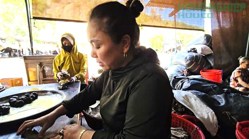 Vĩnh Tường gìn giữ nghề truyền thống làm bánh gai, tạo sinh kế cho người dân