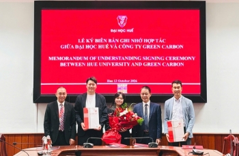 Hợp tác nghiên cứu giảm phát thải mê-tan trong sản xuất lúa.