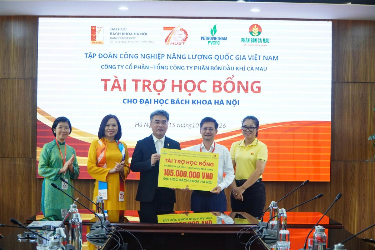 “Hạt ngọc mùa vàng” đến với sinh viên Đại học Bách khoa Nà Nội