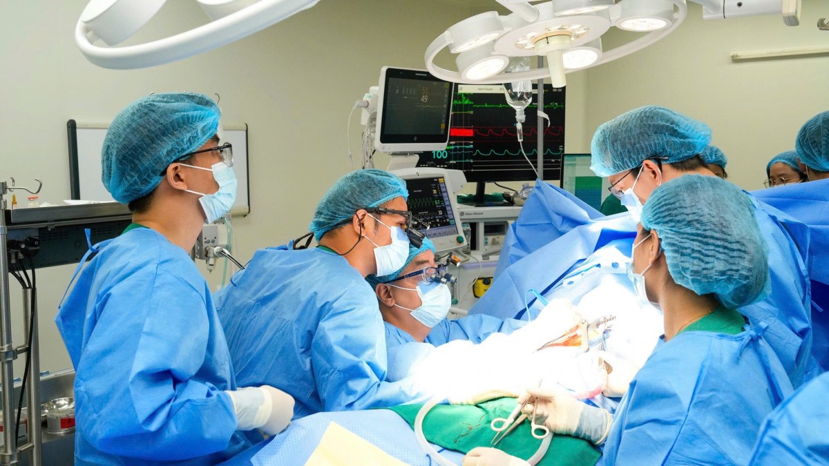 BVTW Huế chuyển giao kỹ thuật cao, phát triển phẫu thuật tim tại Đà Nẵng