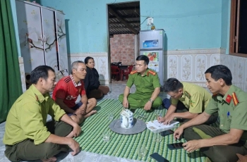 Vườn quốc gia Bạch Mã tuyên truyền tận nhà dân, chung tay bảo vệ rừng