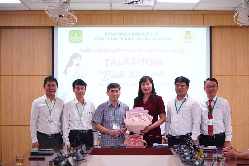 Talkshow bình đẳng giới tại HUAF lan tỏa thông điệp tôn trọng, công bằng và sẻ chia trong môi trường giáo dục.