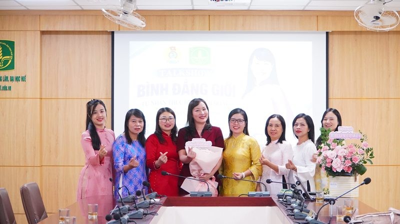 Talkshow bình đẳng giới tại HUAF lan tỏa thông điệp tôn trọng, công bằng và sẻ chia trong môi trường giáo dục.