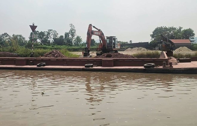 Hải Phòng: Lực lượng liên ngành phát hiện, xử lý 2 bến thủy 