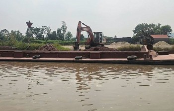 Hải Phòng: Lực lượng liên ngành phát hiện, xử lý 2 bến thủy 