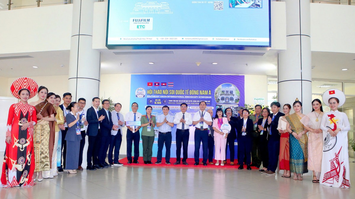 Hội thảo Nội soi Quốc tế Đông Nam Á thúc đẩy nội soi can thiệp chuyên sâu tại Bệnh viện Trung ương Huế.