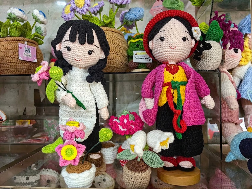 Các sản phẩm làm từ len của Công ty TNHH Thương mại Linhs Crochet . Ảnh: Duy Tùng