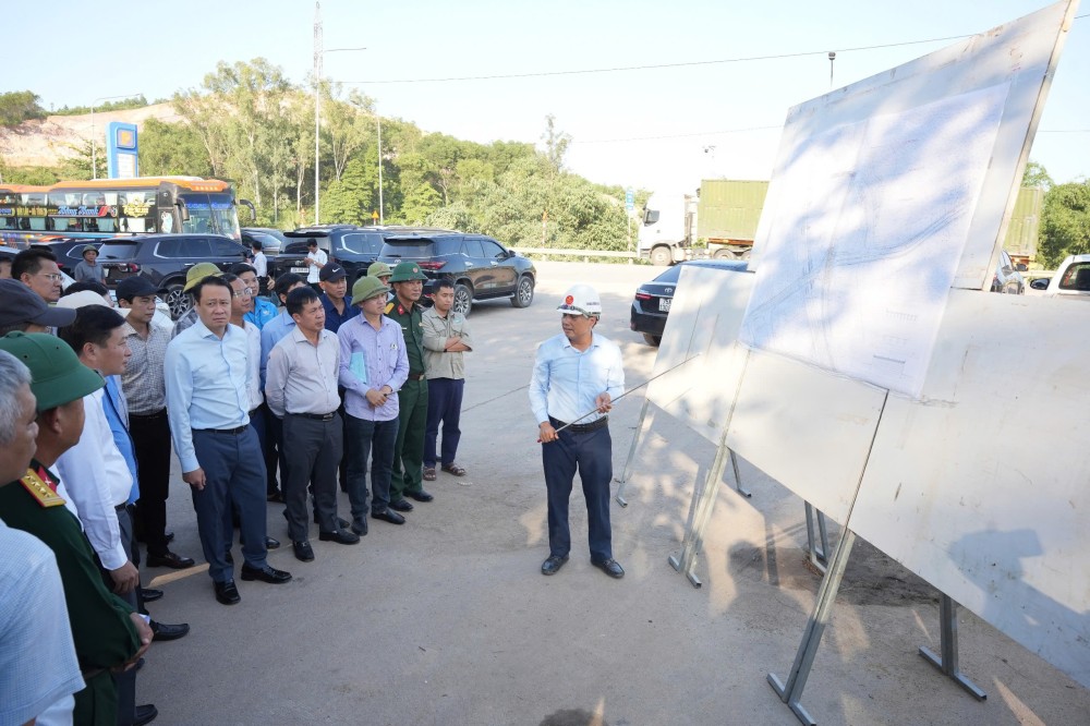 cao tốc Cam Lộ - La Sơn