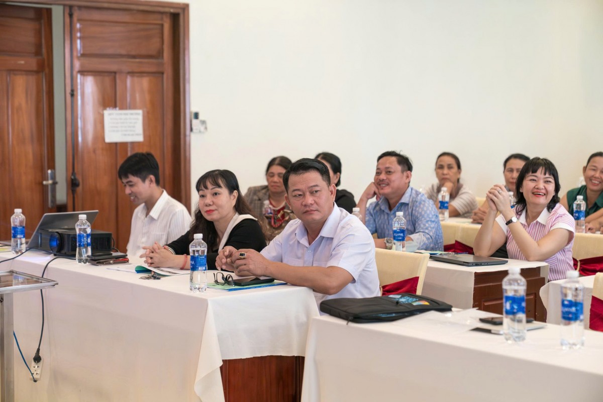 Chăn nuôi gà Minh Dư theo VietGAHP - Nâng chất lượng, nối dài chuỗi giá trị