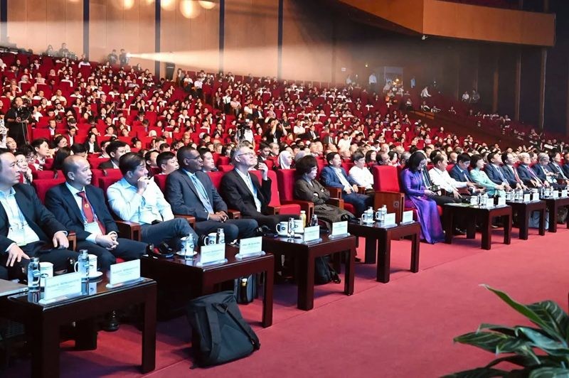 ĐH Nông Lâm Huế thúc đẩy hợp tác khoa học, phát triển chăn nuôi bền vững