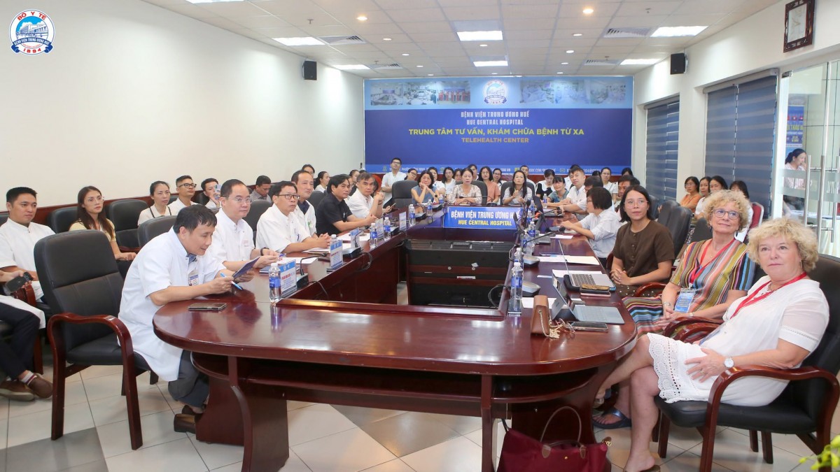 BVTW Huế tăng cường hợp tác quốc tế nâng cao chăm sóc trẻ tự kỷ