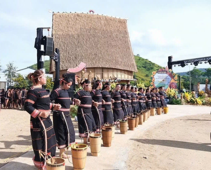Gia Lai: Khai mạc chuỗi sự kiện văn hóa, du lịch tại xã Biển Hồ
