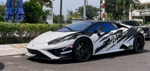 Cận cảnh siêu xe Lamborghini Huracan EVO triệu đô của tay chơi Sài Gòn trẻ tuổi